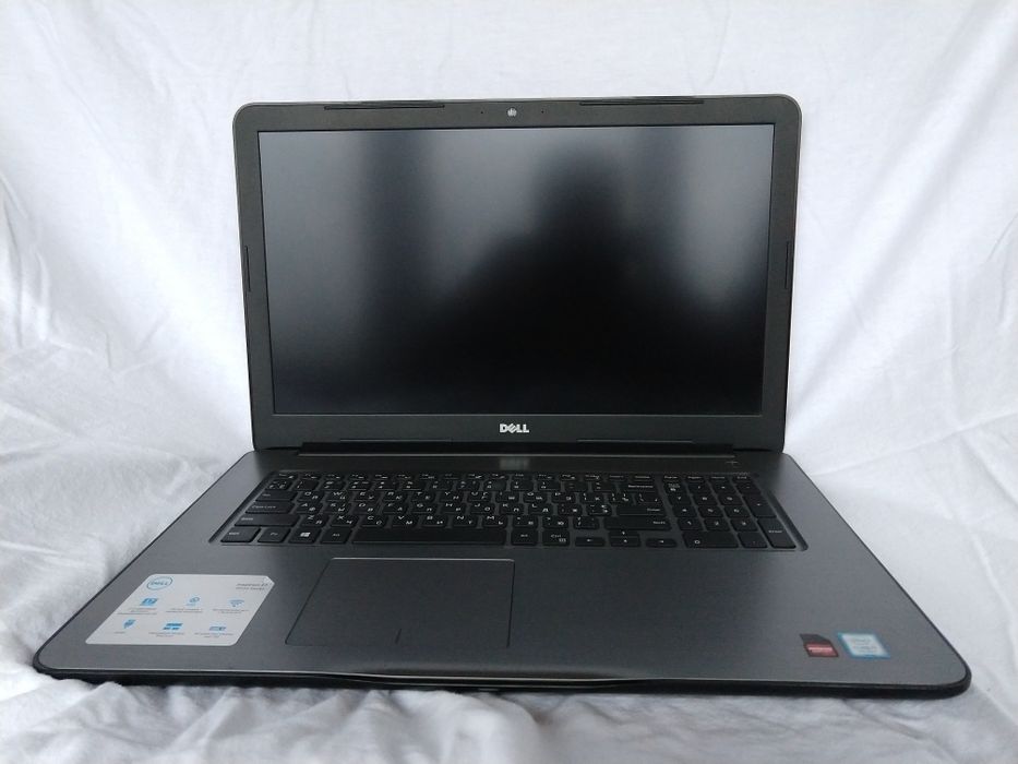 DELL INSPIRON 5767 17,3" / i7-7500U 2.7 - 3,5 GHz /16 GB DDR4