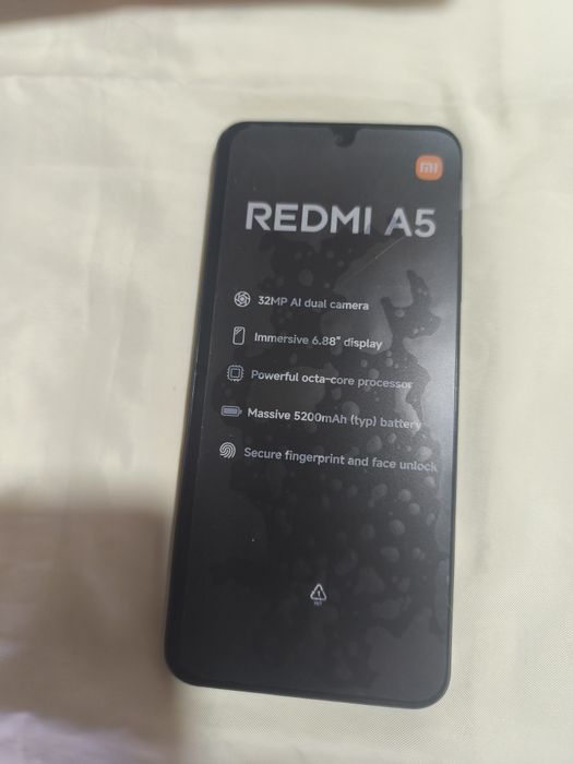 Смартфон Xiaomi Redmi A5 3/64Gb Midnight Black б/у