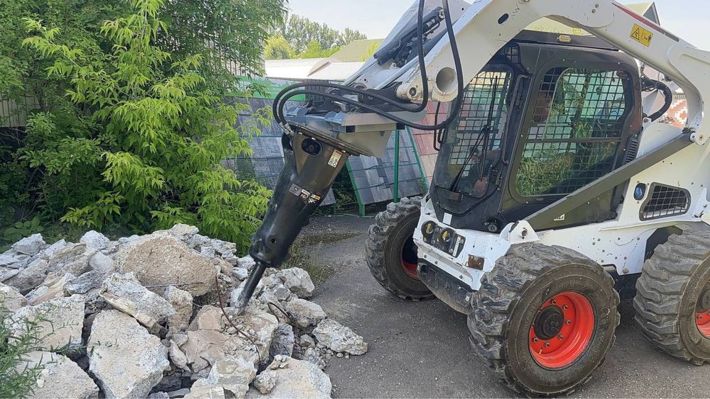 Послуги гідромолота, відбійного молотка