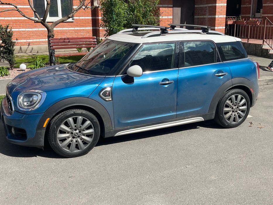 Поперечини багажник для вашого MINI від Thule