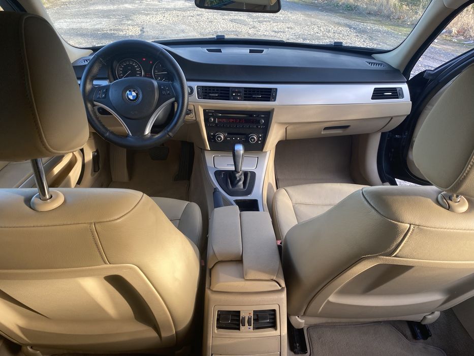 BMW 320 com possibilidade de credito