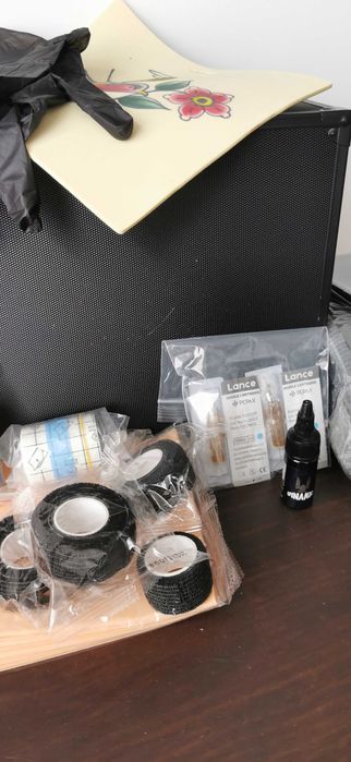 Kit de tatuagem completo