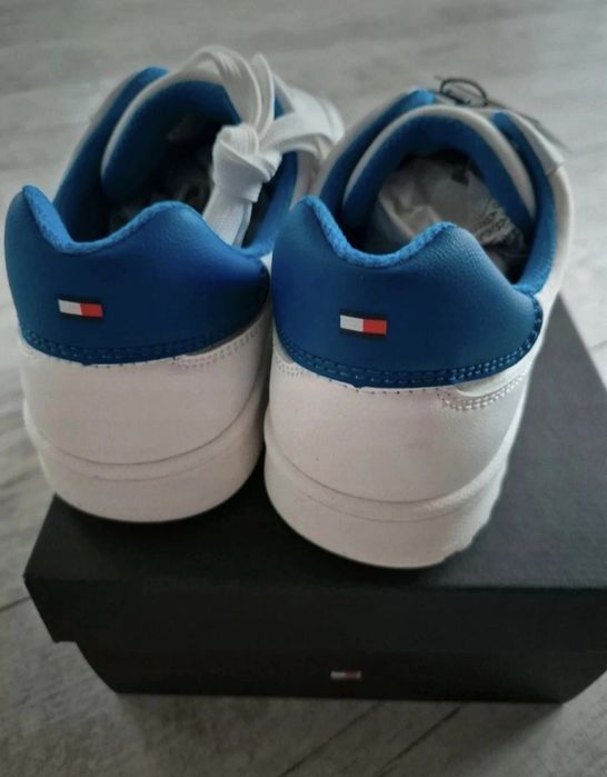 Sneakersy Tommy Hilfiger rozmiar 38