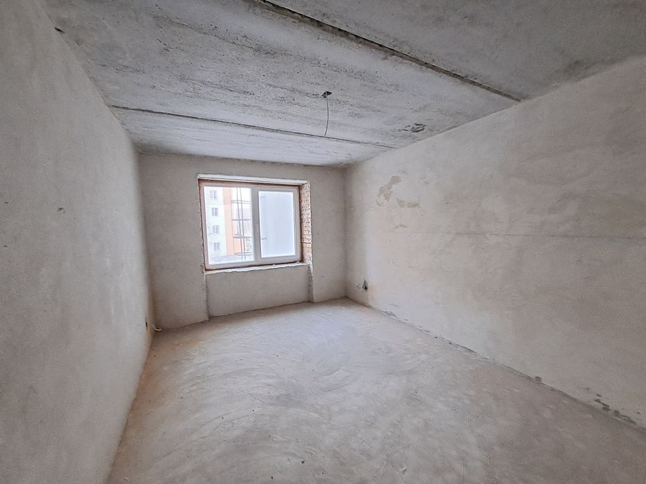 Продаж 3 км.квартири вул.Вербицького