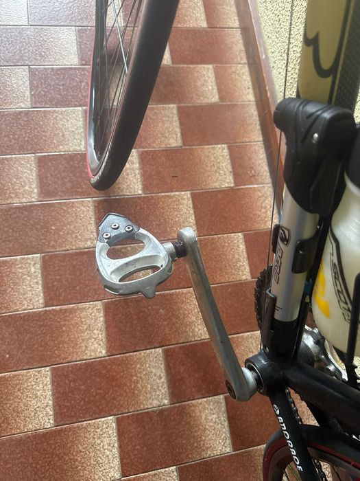 BH Bicicleta de Estrada em Carbono com Shimano e pneus Michelin