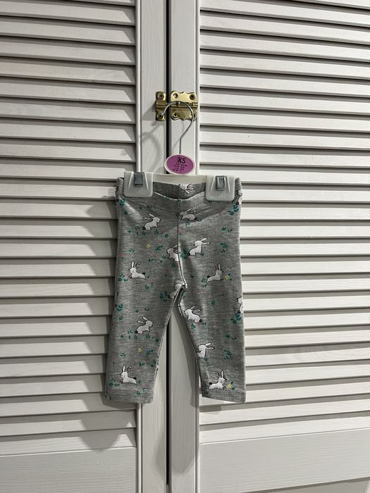 Legginsy niemowlęce Primark r.68 króliczki Wielkanoc Wiosna listki