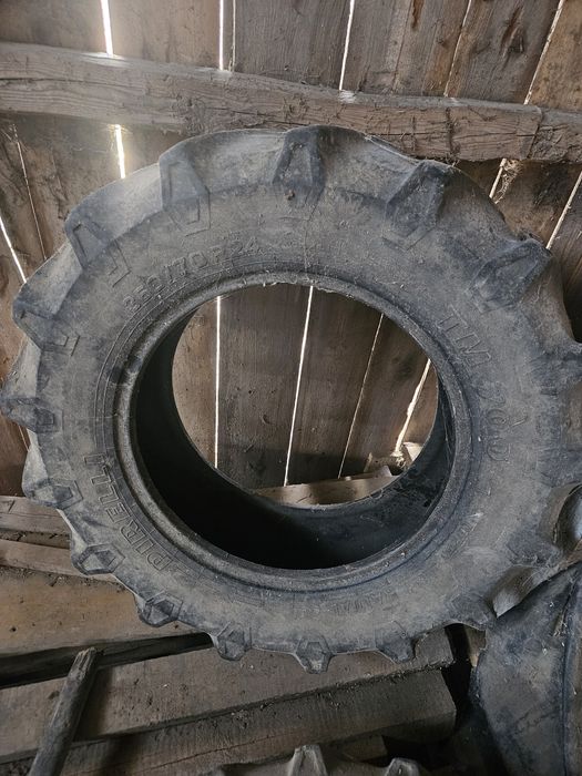 Sprzedam opony pirelli