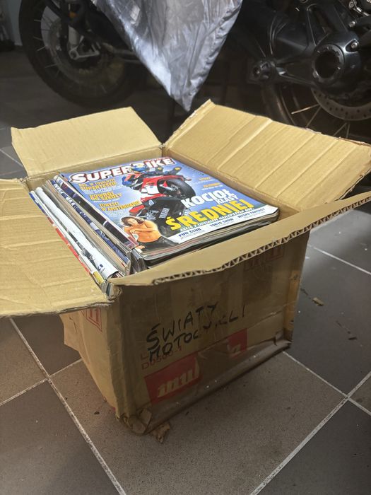 Czasopisma motocyklowe z lat 90 i 2000 caly karton