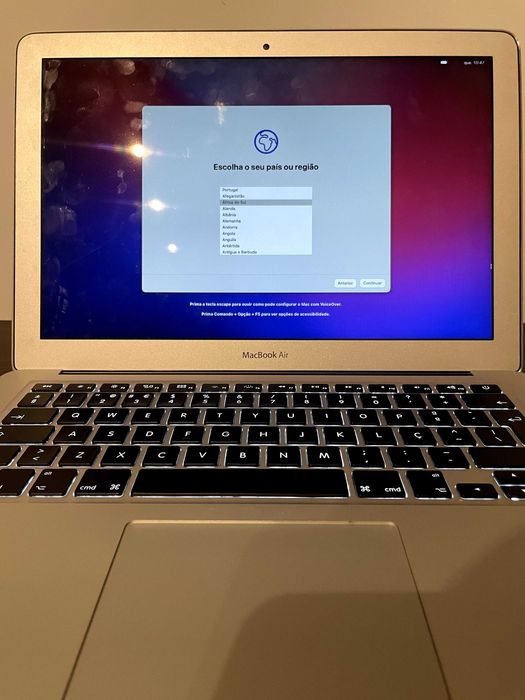 MacBook Air 13,3'' 2017, Intel Core i5, 8GB de SDRAM, SSD de 128 GB