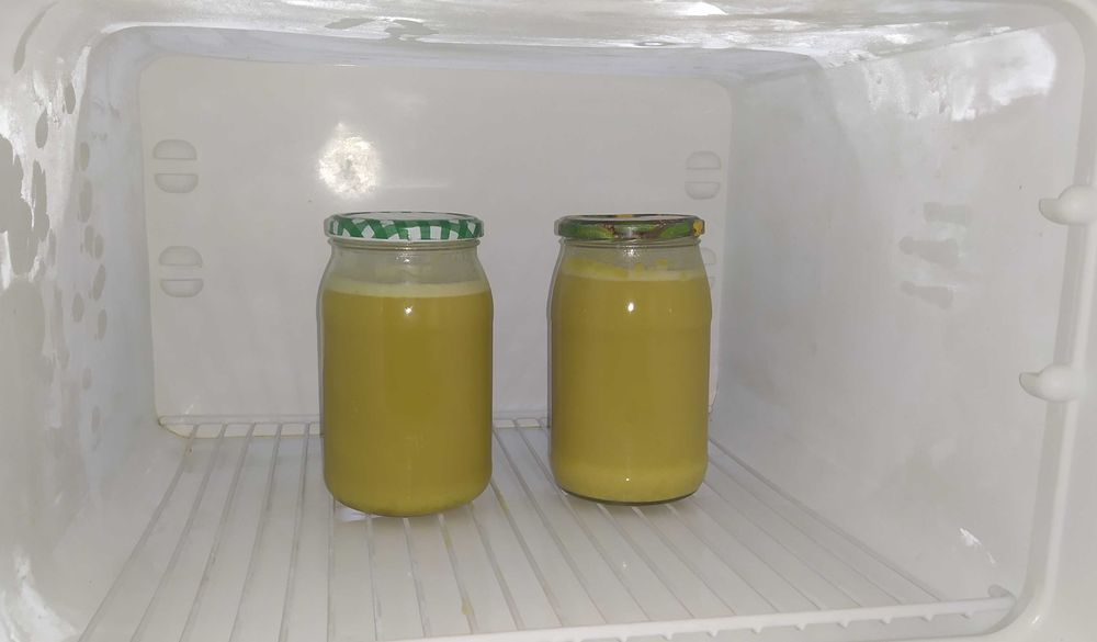 Mleczko pszczele (substytut) z miodem 30% 0,9 l