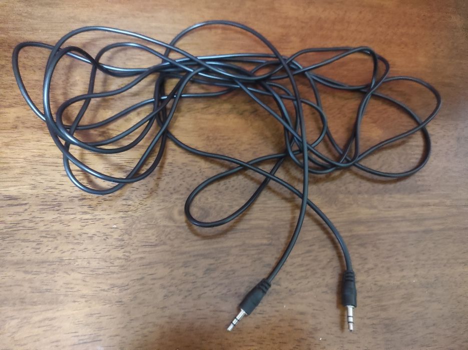 Cabo de áudio Jack 3,5 ( macho-macho) - 5 metros64172210572545121