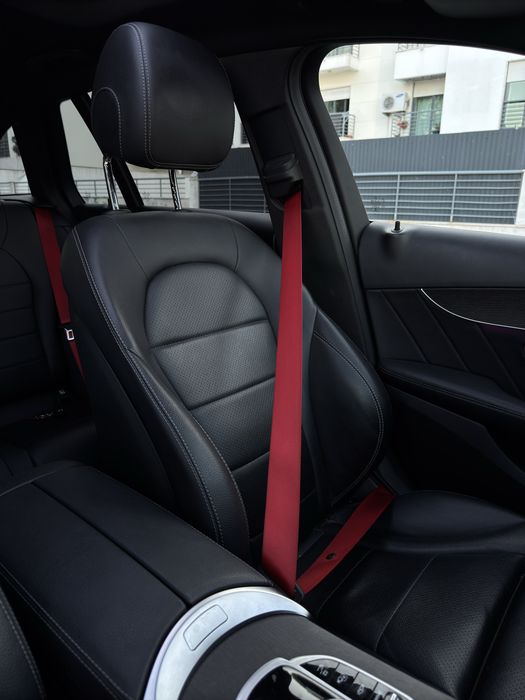 Mercedes C300 de AMG LINE
