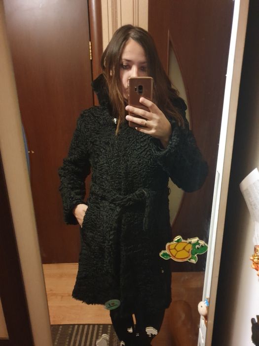Шуба каракуль натуральная!