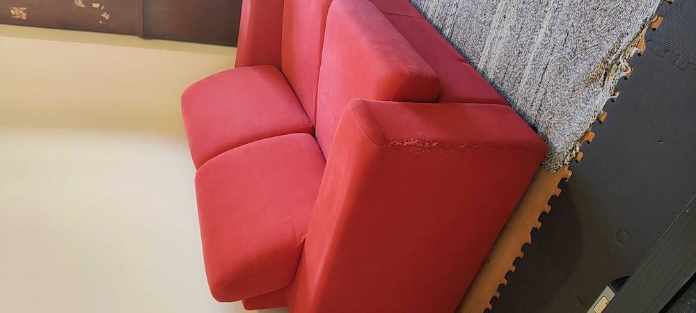 Sofá-cama vermelho