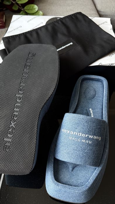 Шлепанцы Alexander Wang