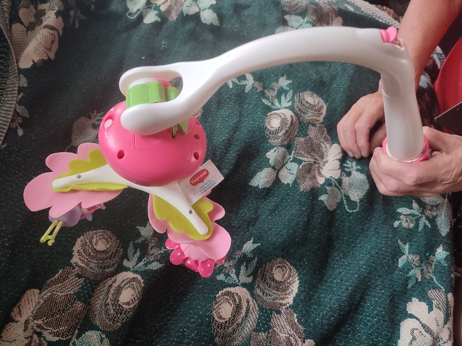 Вертушка для коляски