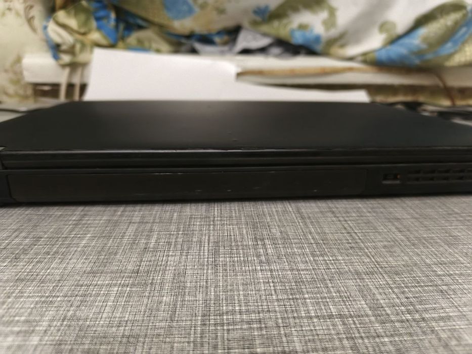 Продам ноутбук  LENOVO