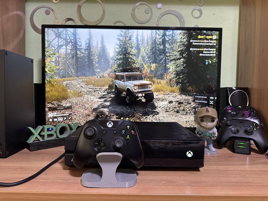 Продам XBOX One 1 TB + подарок