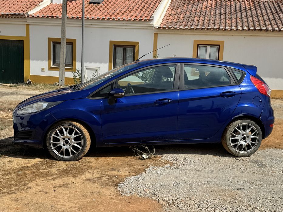 Ford fiesta 2015
