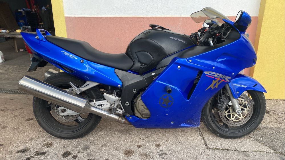 Cbr 1100xx fireblade vendo ou troco por cbr1000rr