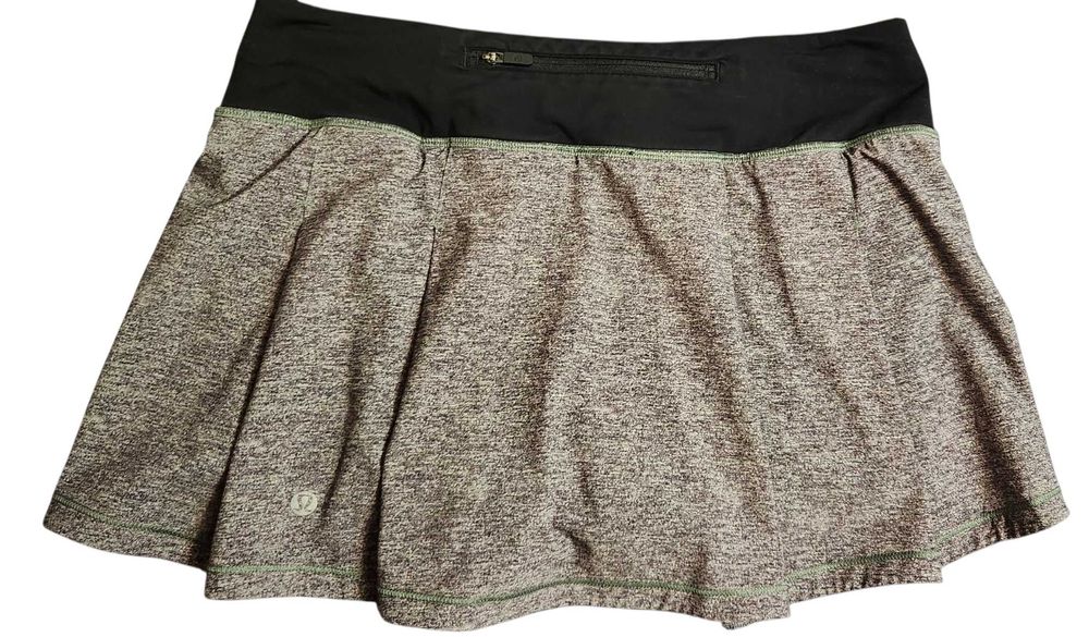 Спідниця Lululemon для спорту розмір 6