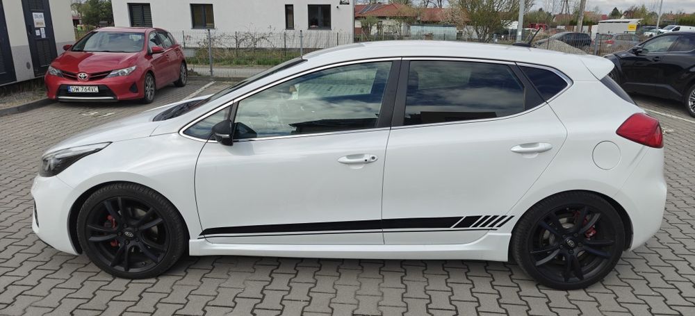 Kia cee'd 1.6 t-gdi 204 km