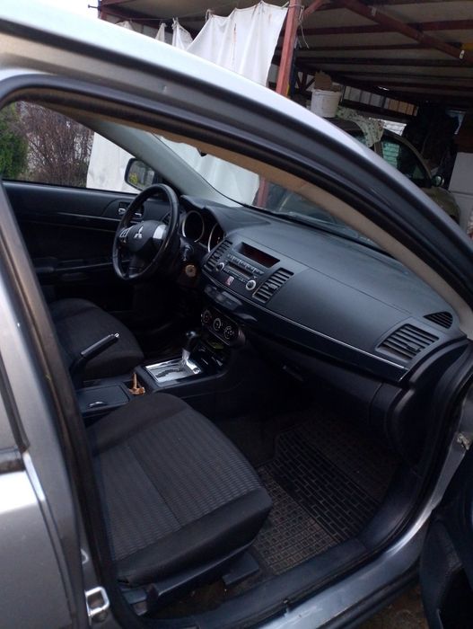 Mitsubishi Lancer X 1.6 2012