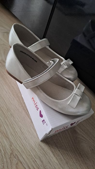 Miss Me nowe balerinki srebrne r. 32 eleganckie baleriny