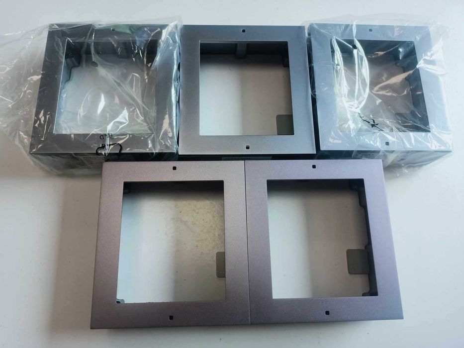 Obudowa natynkowa DS-KD-ACW1 -modułowa Hikvision wideodomofon