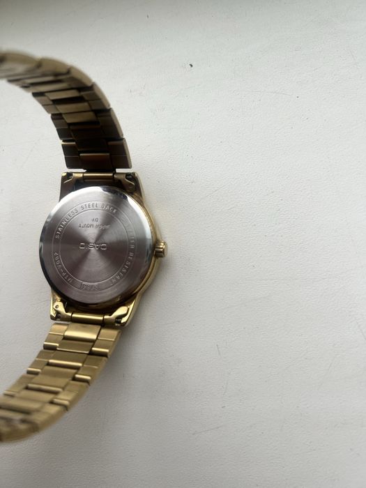 Casio MTP-V002G-7B