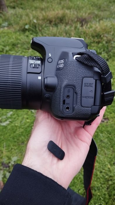 Canon 650D+Сумка Зеркалка зеркальный фотоаппарат фотик