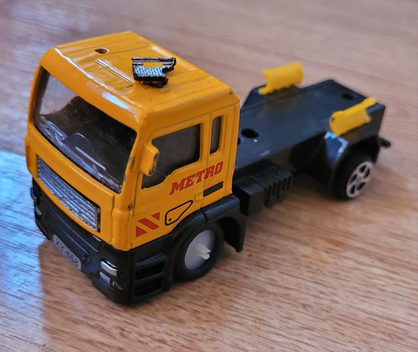 Sprzedam lub zamienię model betoniarki!