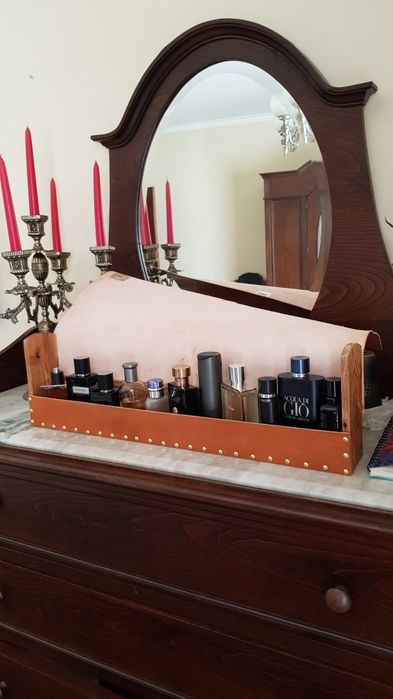 Cofret perfumes Couro e madeira