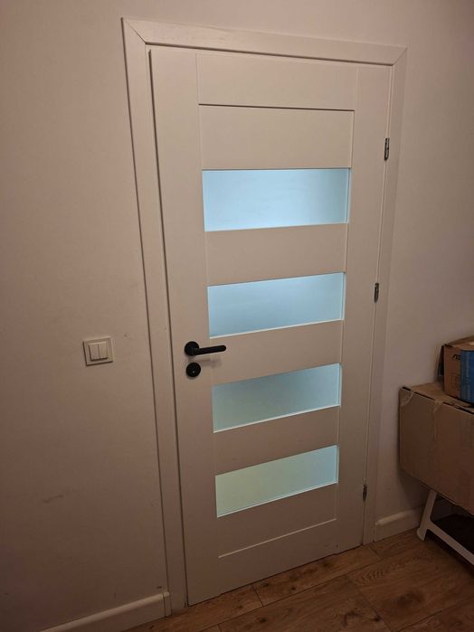 Kompaktowa kuchnia w zabudowie - 2 warianty