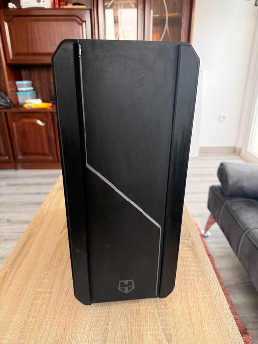 Torre Gaming – Ryzen 5 3600 | GTX 1660 Super | 16GB RAM | 2TB Total