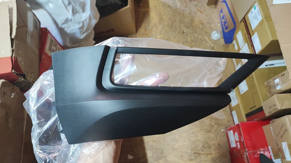 Бампер Спорт Європа VW Tiguan 18 19 20 21 нижня губа бампера Sport