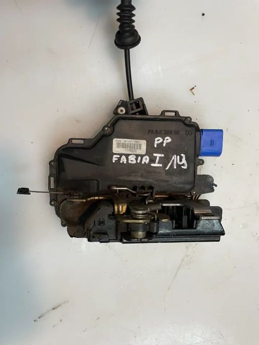 ZAMEK DRZWI PRAWY PRZÓD POLO 9N IV SKODA FABIA I 3B1837016 8 PINÓW