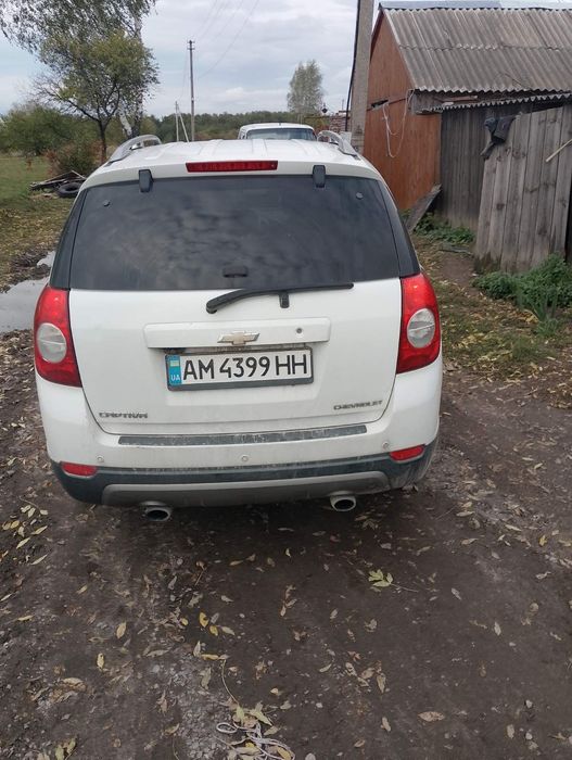 Продам автомобіль Chevrolet captiva
