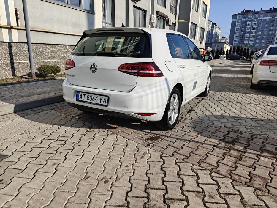 Volkswagen e-golf 24kw
