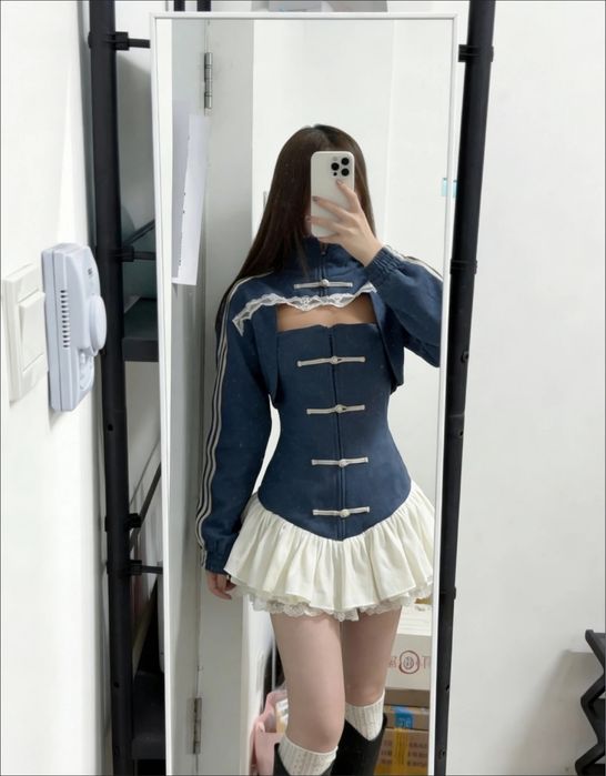 Сукня з корсетним дизайном у sporty стилі (adidas-inspired)