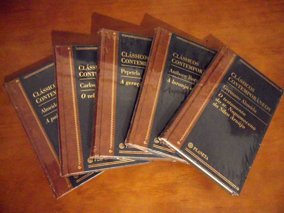 Colecção 44 Clássicos Contemporâneos da Planeta - NOVA
