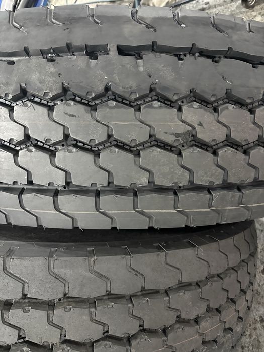 шина вантажна б/в 375/90R22,5 Goodyear Omnitrac MSS (2 шт)
