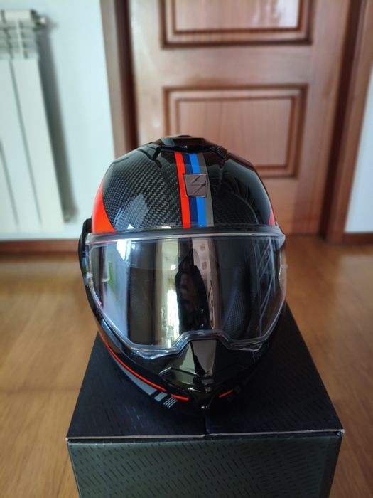Capacete Scorpion exo tech Carbon-M