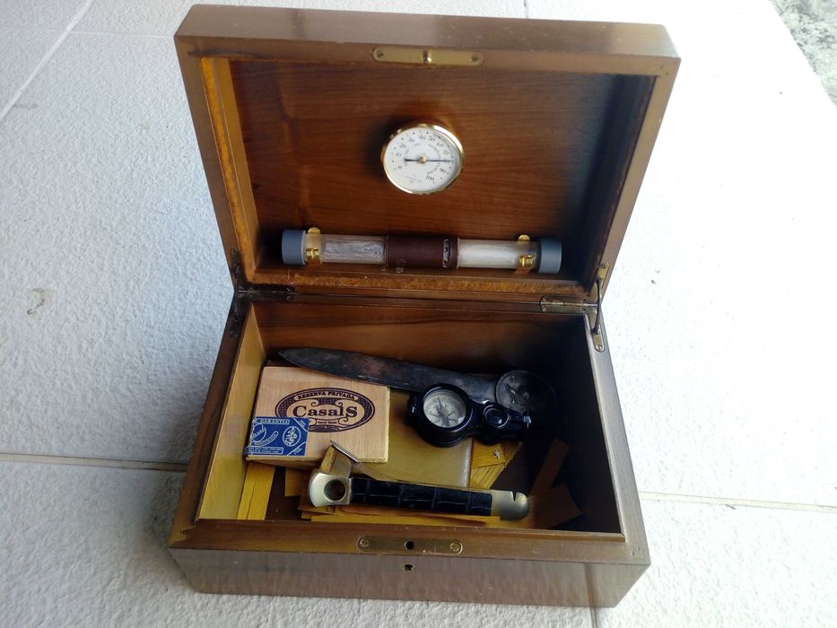 caixa de guardar charutos