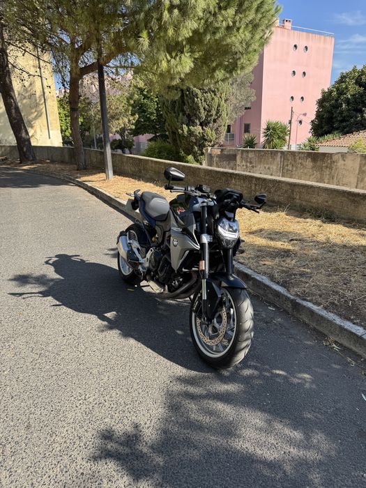 BMW F 900 R 2020