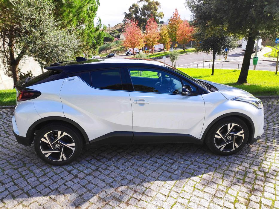 Toyota C-HR 1.8 Hybrid Square Collection