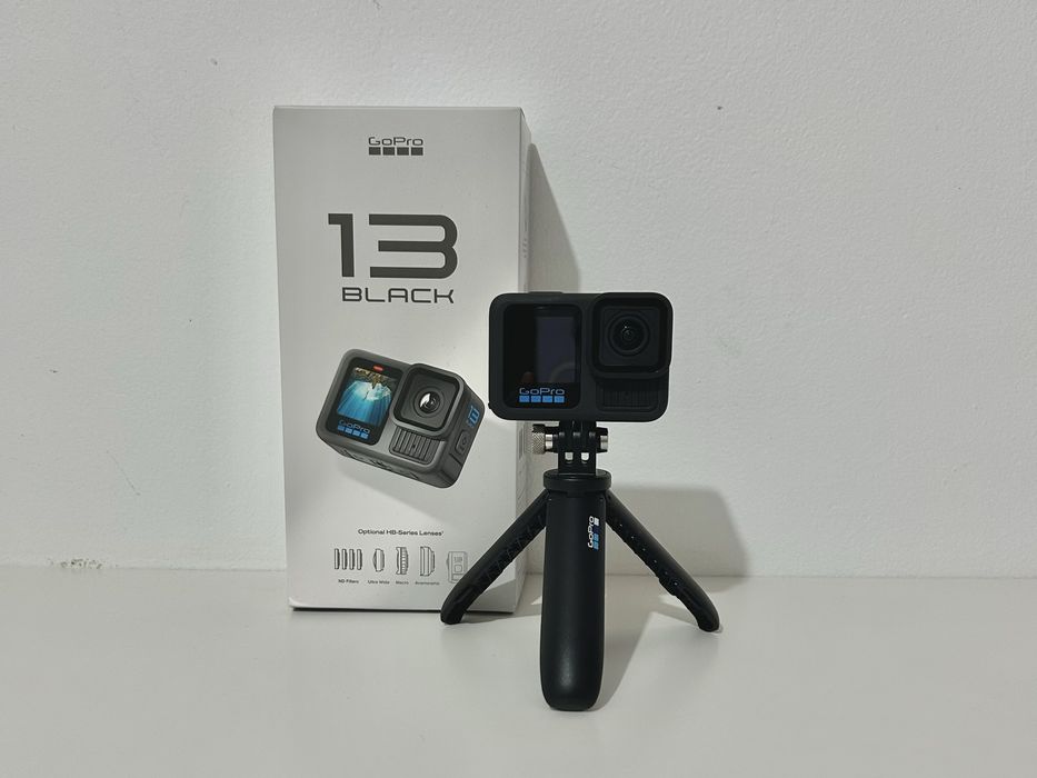 GoPro Hero 13 Black + Tripé Shorty Original – Como Novos e Com Garantia