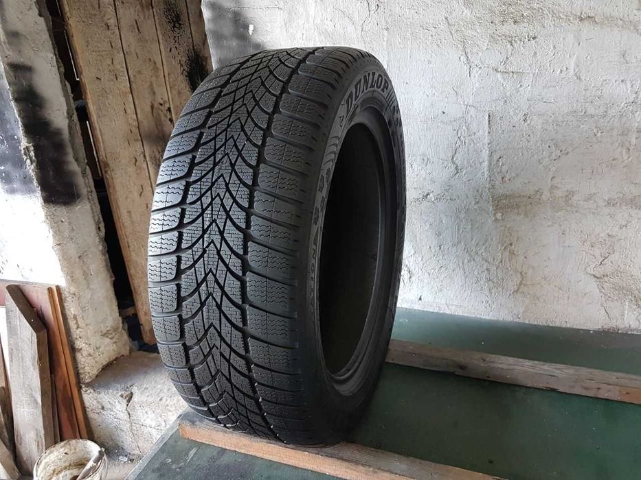 Opona pojedynka zimowa 245/50R18 6,3mm Dunlop SP Winter Sport 4D