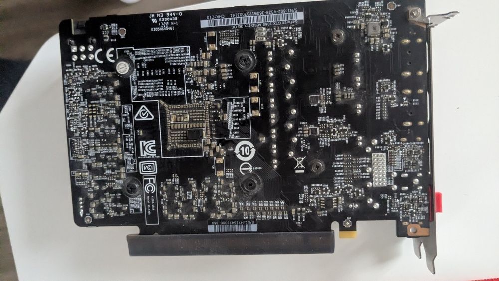 Відеокарта 1060 3gb aero