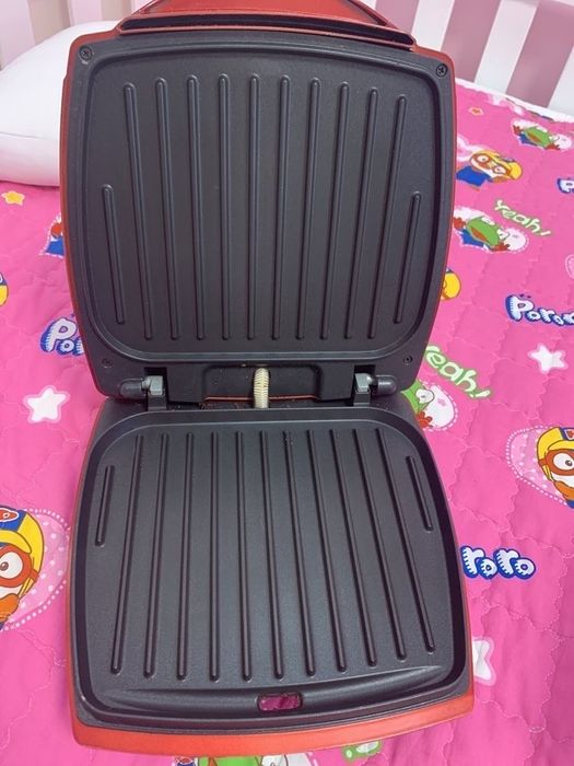 Гриль, для гамбургеров/бутербррдов  ARIETE 185